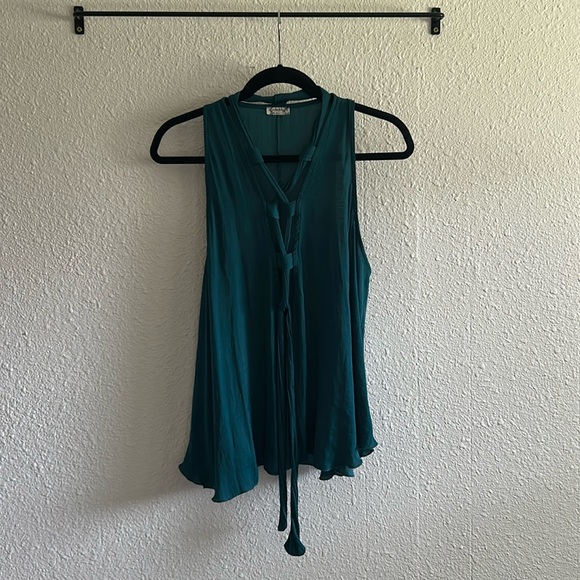 Free People Tops - Emerald Green Silky Tie Blouse